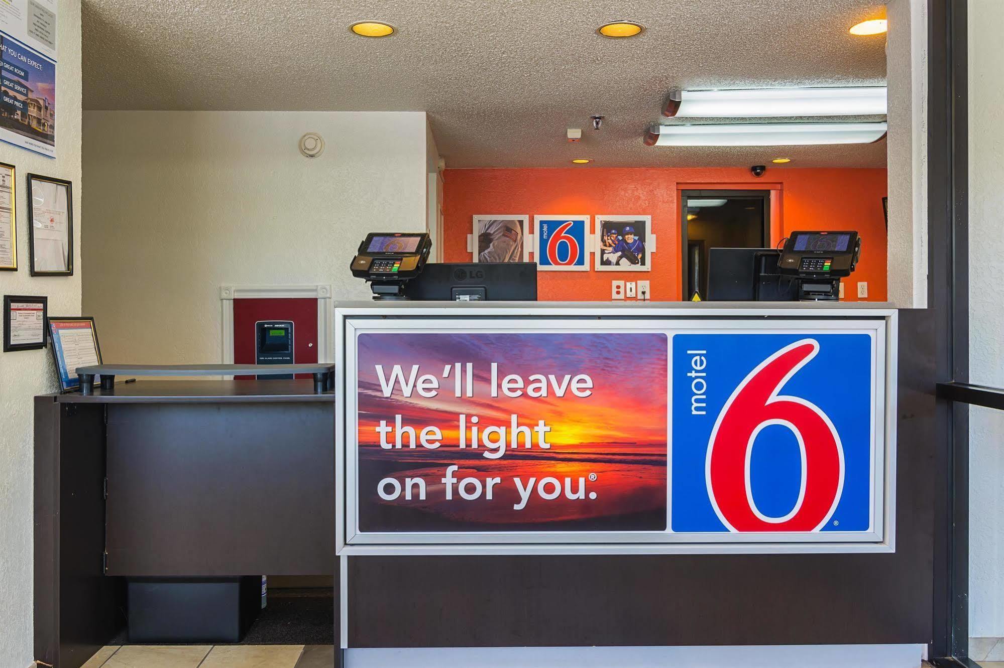 Motel 6-Tucker, Ga - Atlanta Northeast Bagian luar foto